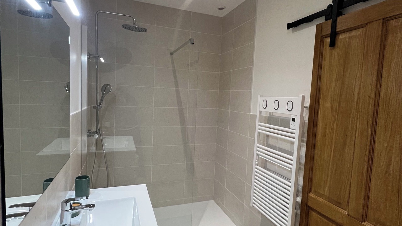 Photo of Bathroom in Villelongue-dels-Monts