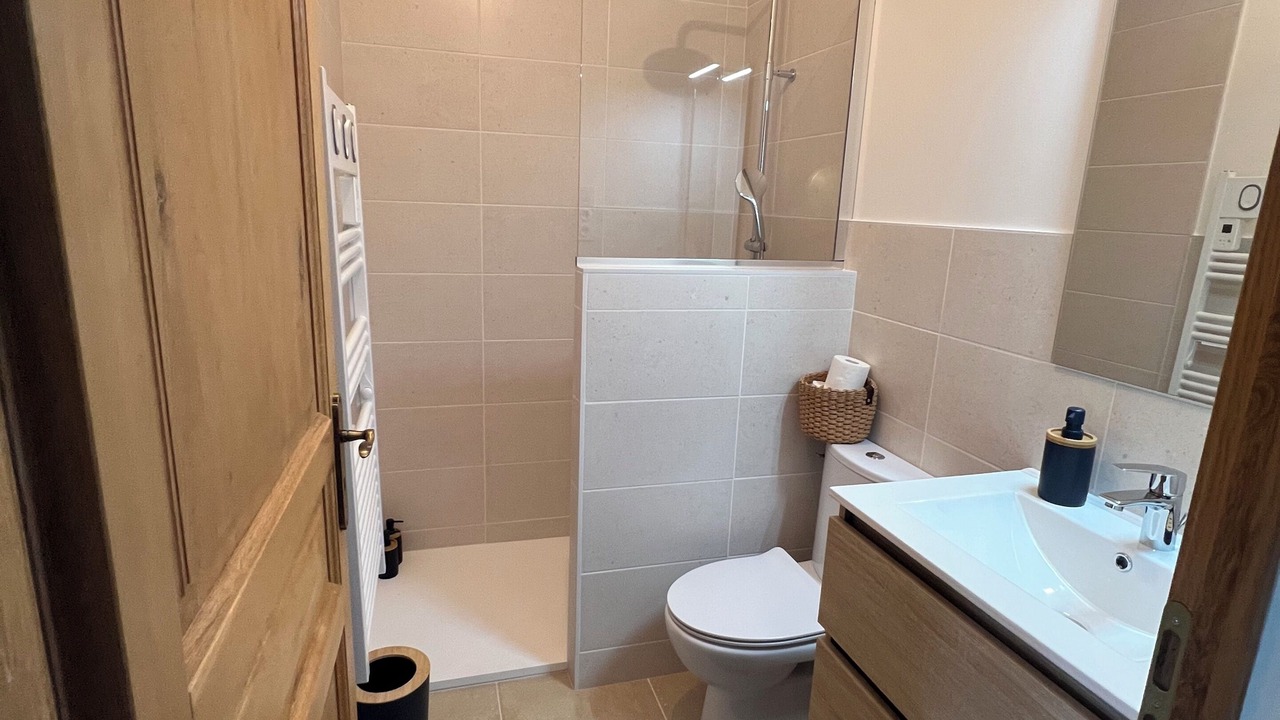 Photo of Bathroom in Villelongue-dels-Monts