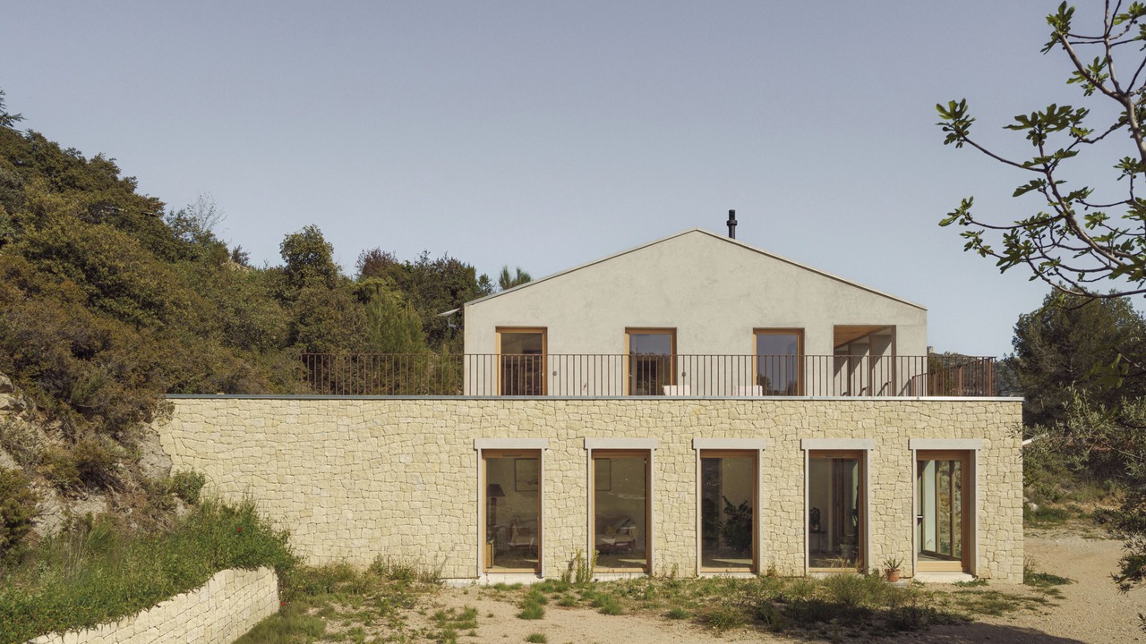 Photo of Outdoor in Simiane-Collongue