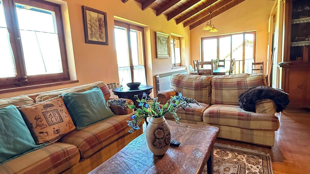 Photo of Livingroom in Urtx