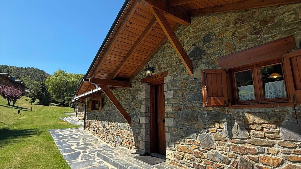 Photo of Outdoor in Urtx