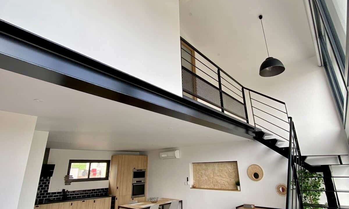 Photo of Livingroom in Saint-Andre-de-Cubzac