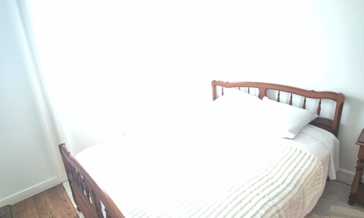 Photo of Bedroom in Caupenne