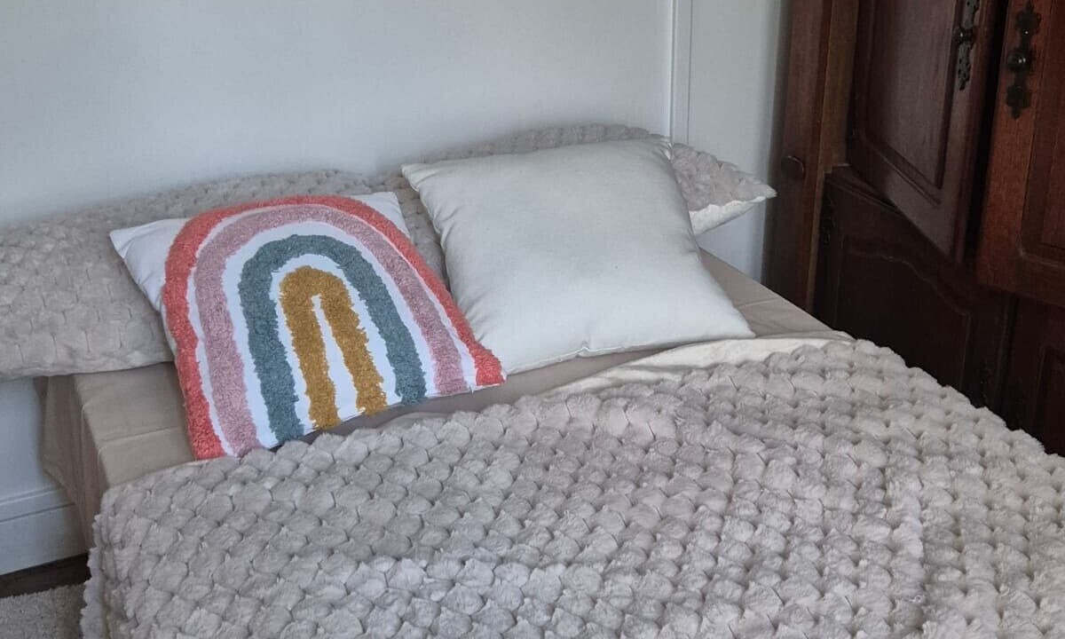 Photo of Bedroom in Caupenne