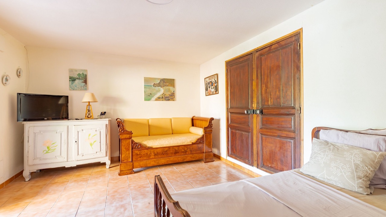 Photo of Bedroom in Villalbe