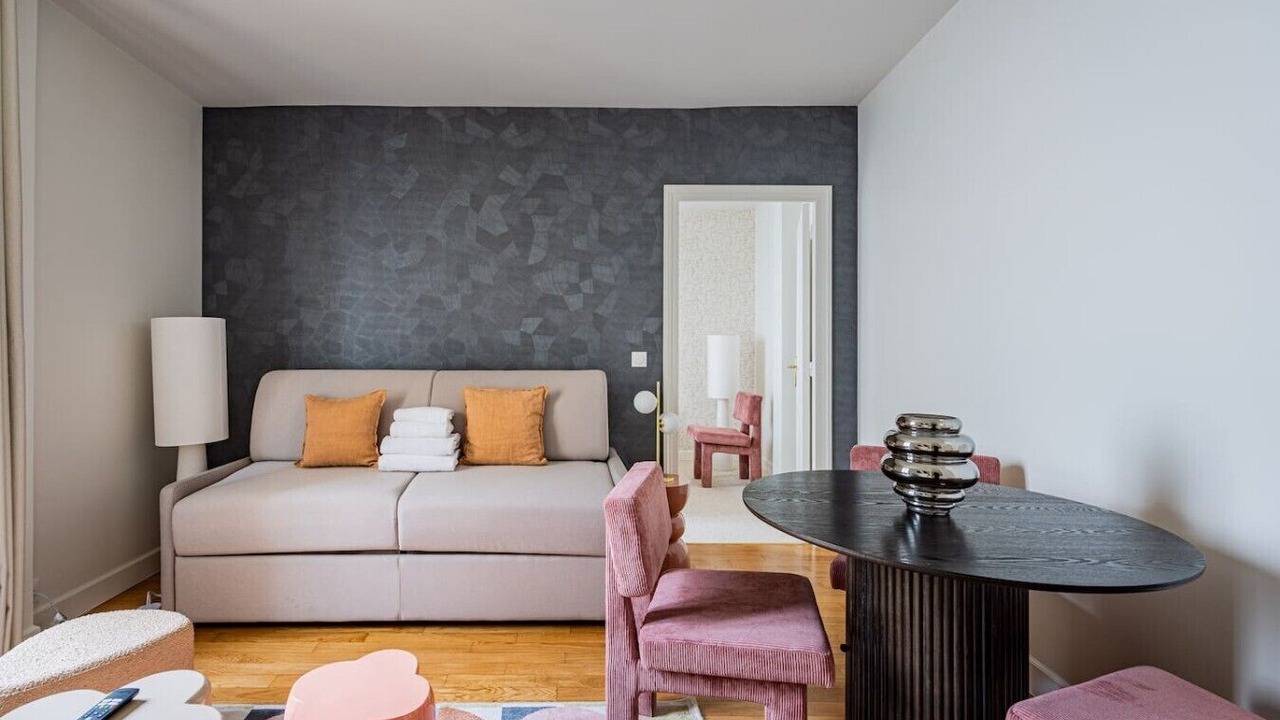 Photo of Livingroom in Champs-Elysees