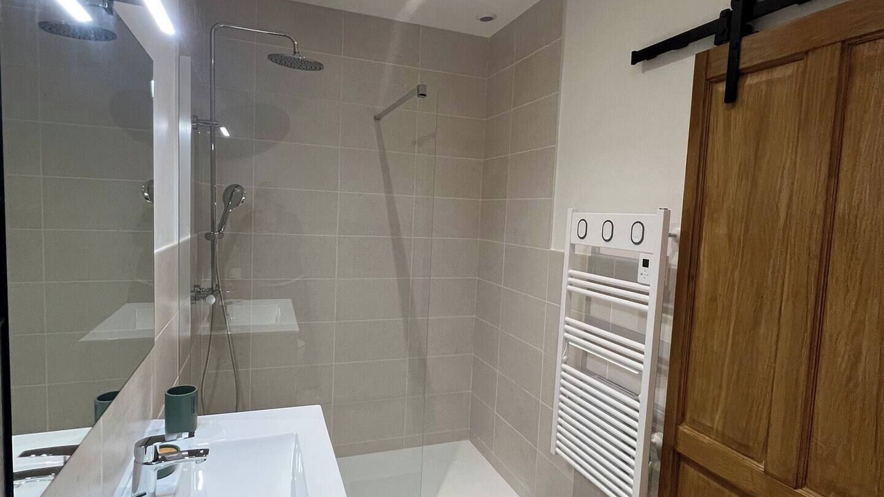 Photo of Bathroom in Villelongue-dels-Monts