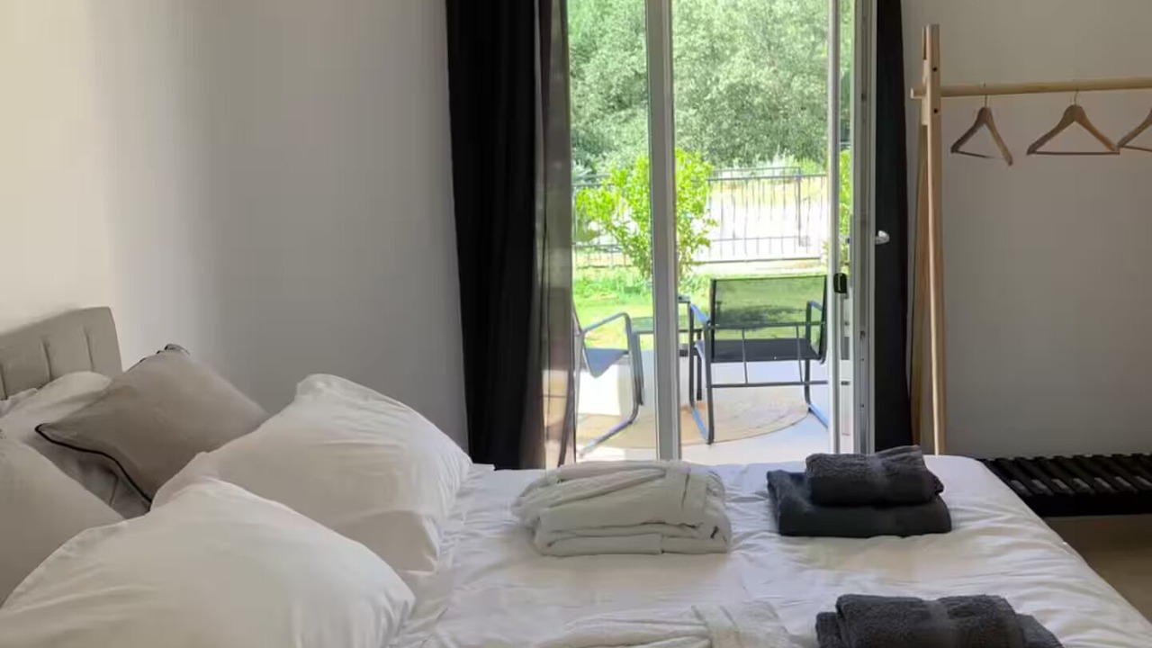 Photo of Bedroom in Villelongue-dels-Monts