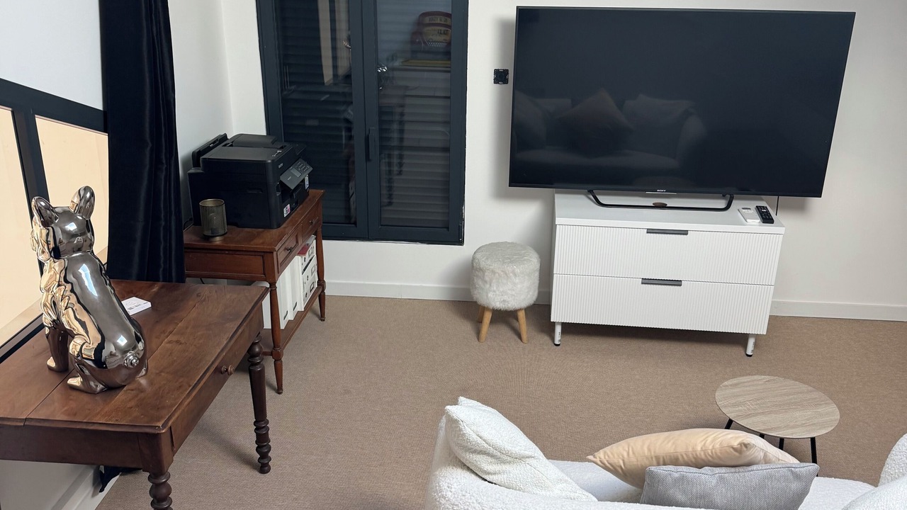 Photo of Livingroom in Ambares-et-Lagrave