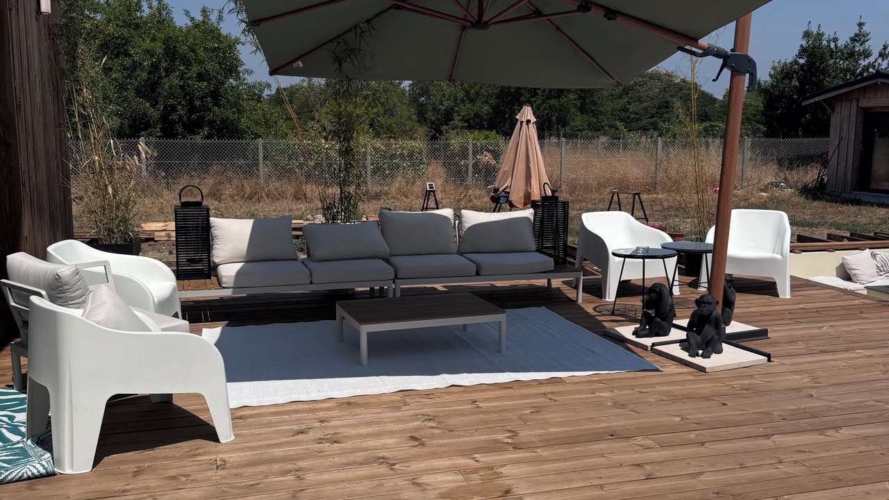 Photo of Patio Balcony in Ambares-et-Lagrave
