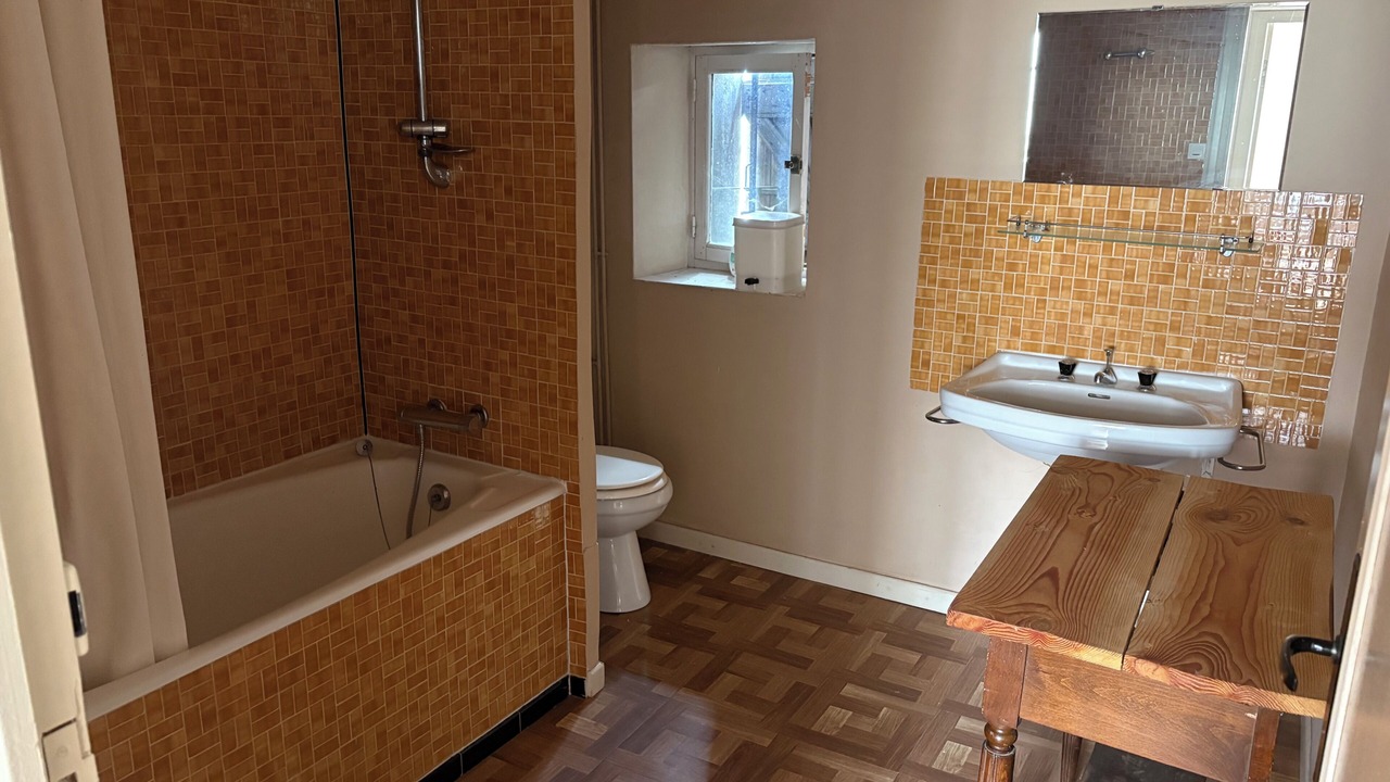 Photo of Bathroom in Espezel