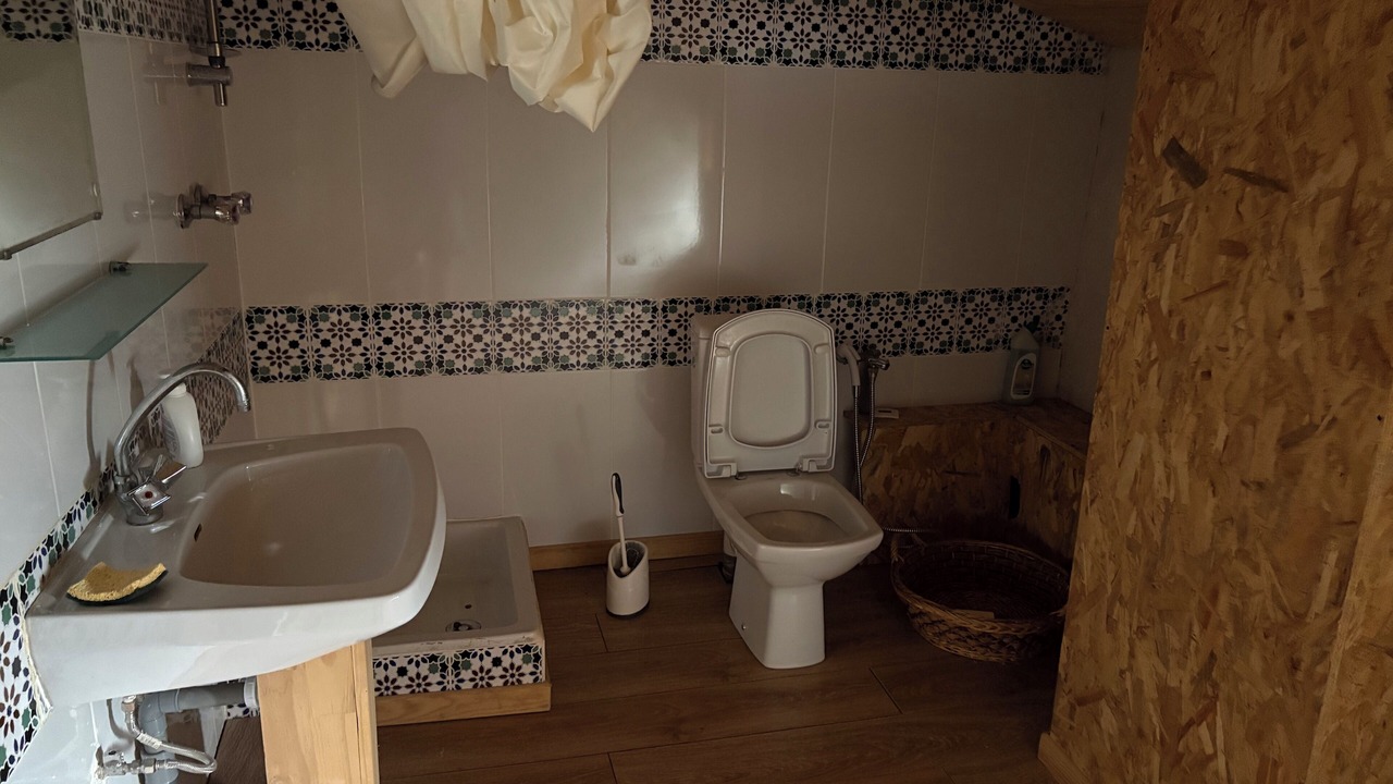 Photo of Bathroom in Espezel