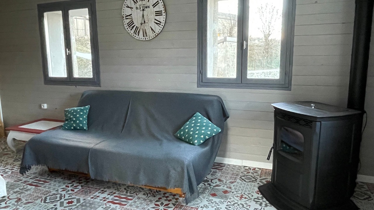 Photo of Livingroom in Saint-Sauveur-de-Ginestoux