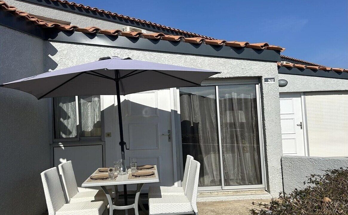 Photo of Patio Balcony in Saint-Cyprien Plage