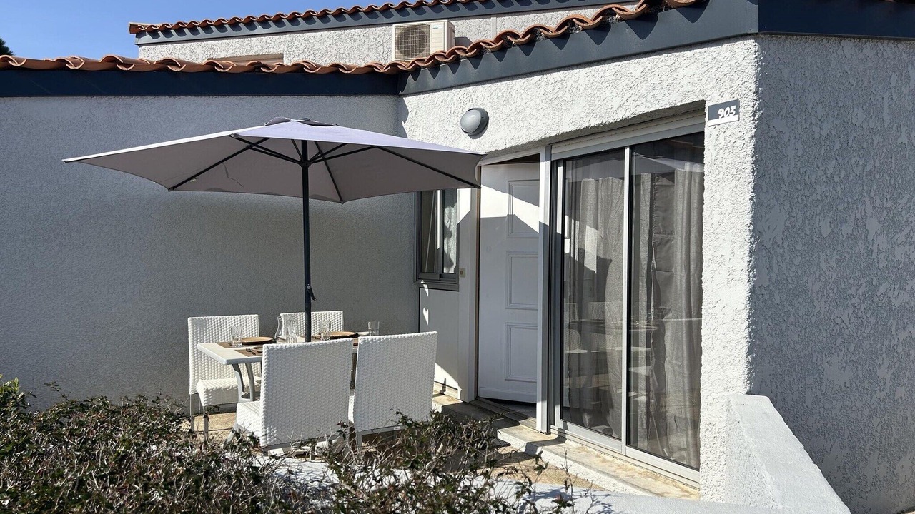 Photo of Patio Balcony in Saint-Cyprien Plage