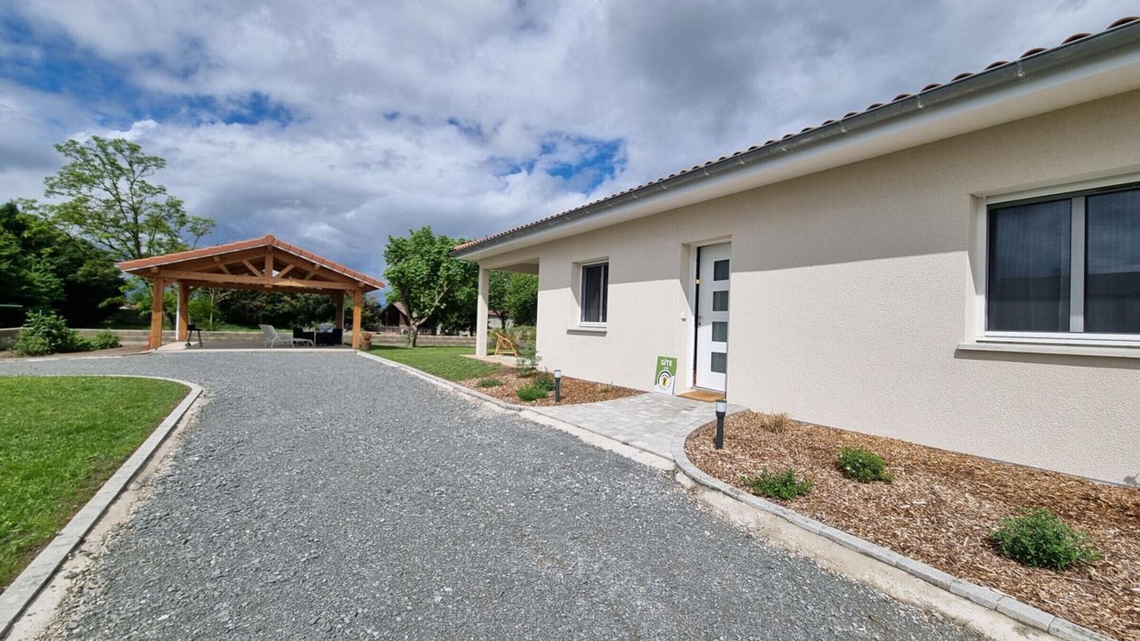 Photo of Outdoor in Boisset-les-Montrond