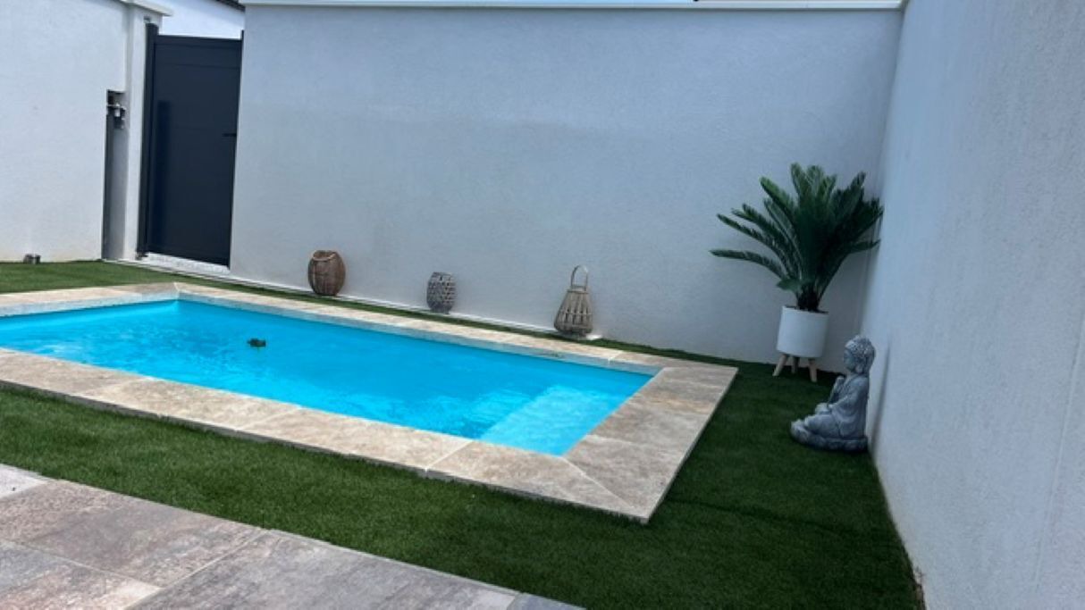 Photo of Outdoor in Istres