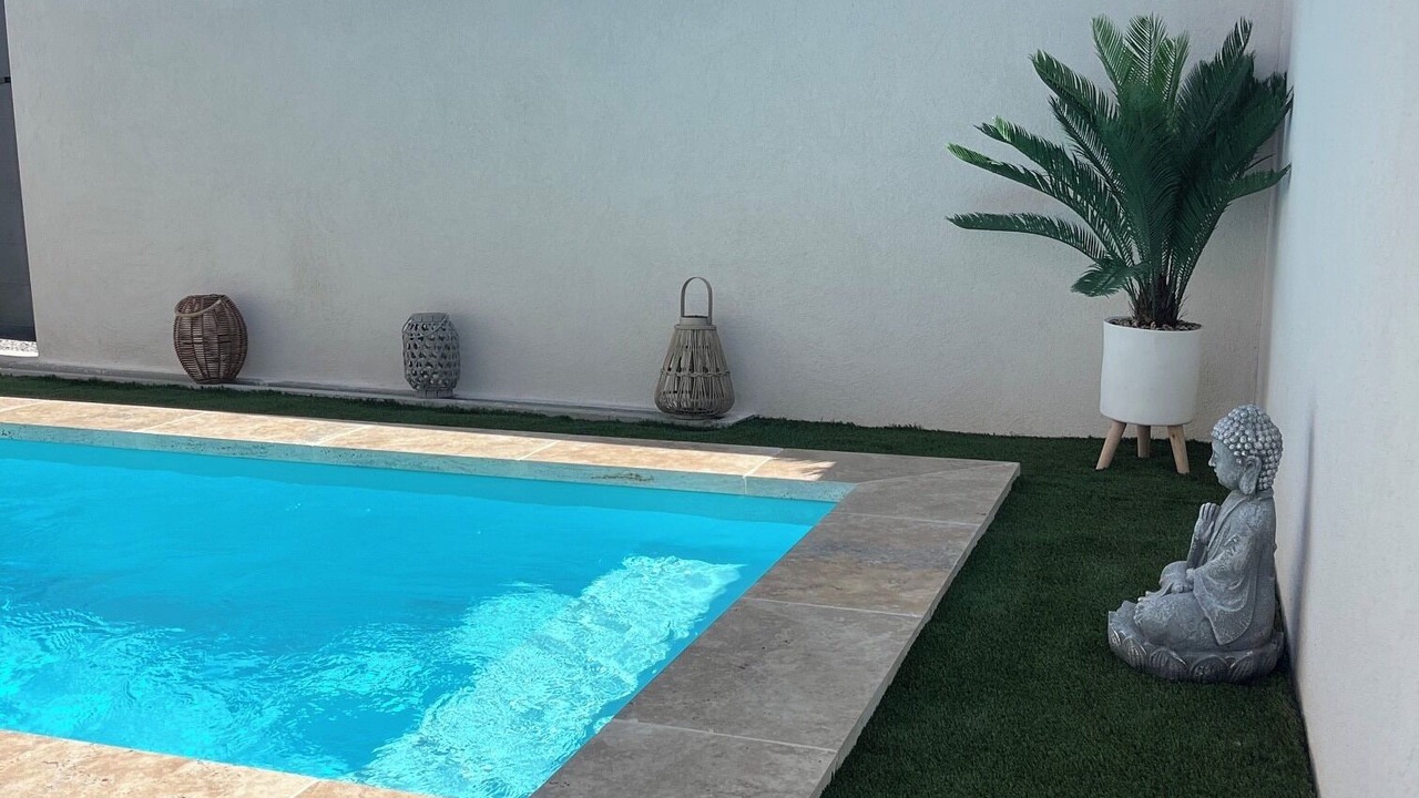 Photo of Outdoor in Istres