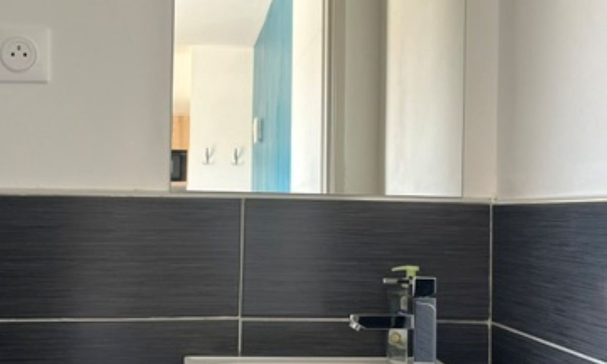 Photo of Bathroom in Istres