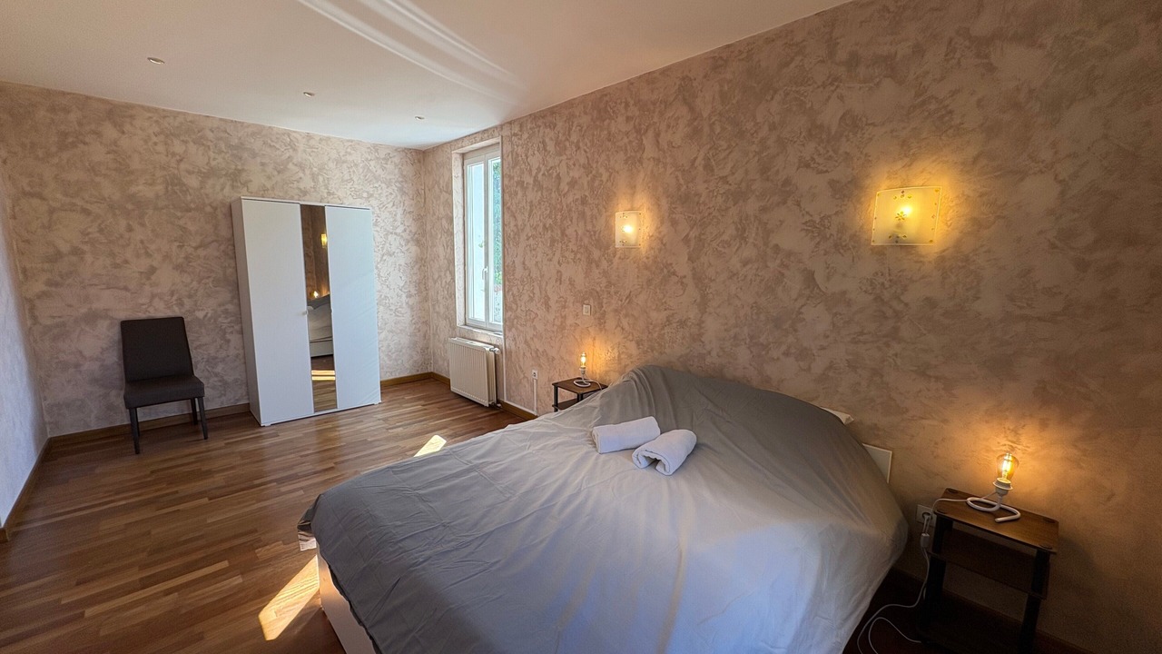 Photo of Bedroom in Vancia - Crepieux