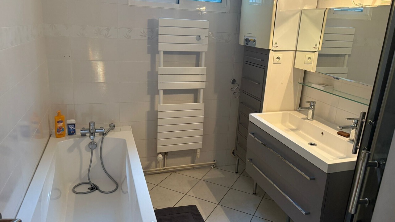 Photo of Bathroom in Vancia - Crepieux