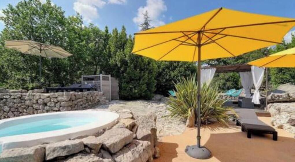 Photo of Patio Balcony in Labeaume