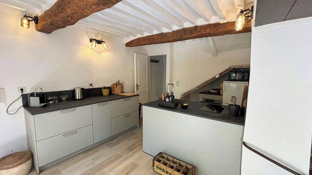 Photo of Kitchen in Rustrel