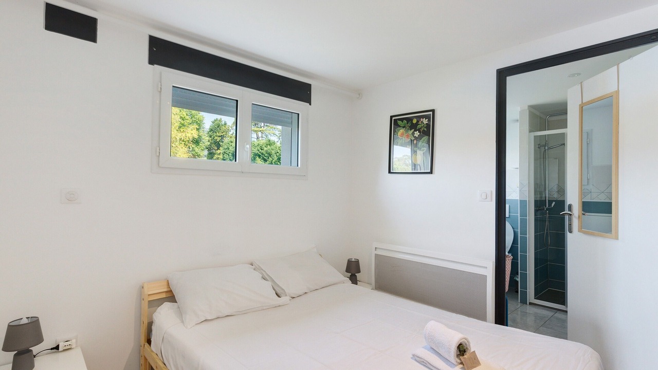 Photo of Bedroom in Salies-de-Bearn