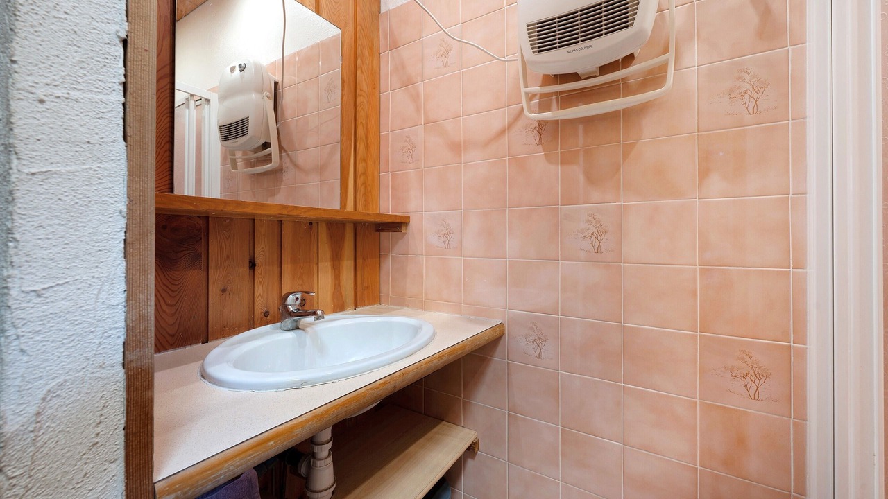 Photo of Bathroom in Montricher-Albanne