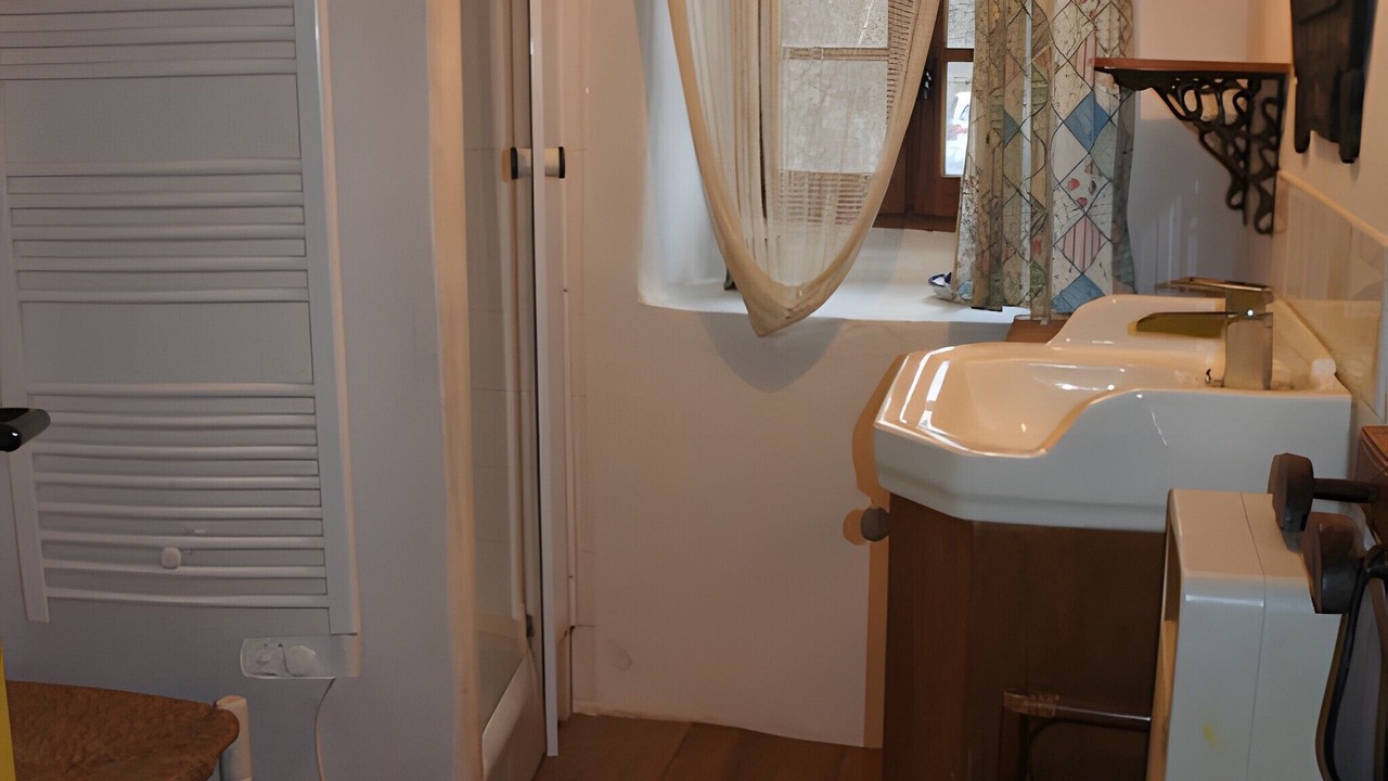 Photo of Bathroom in La Begude-de-Mazenc
