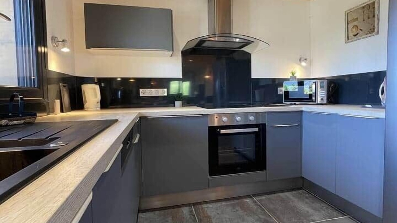 Photo of Kitchen in Saint-Pancrace