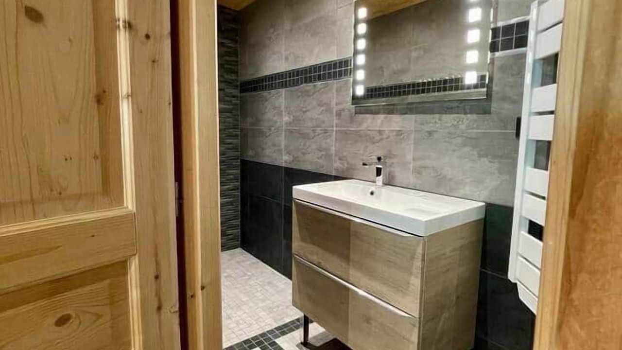 Photo of Bathroom in Saint-Pancrace