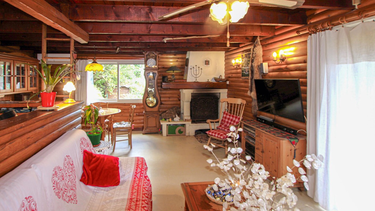 Photo of Bedroom in Thoiras