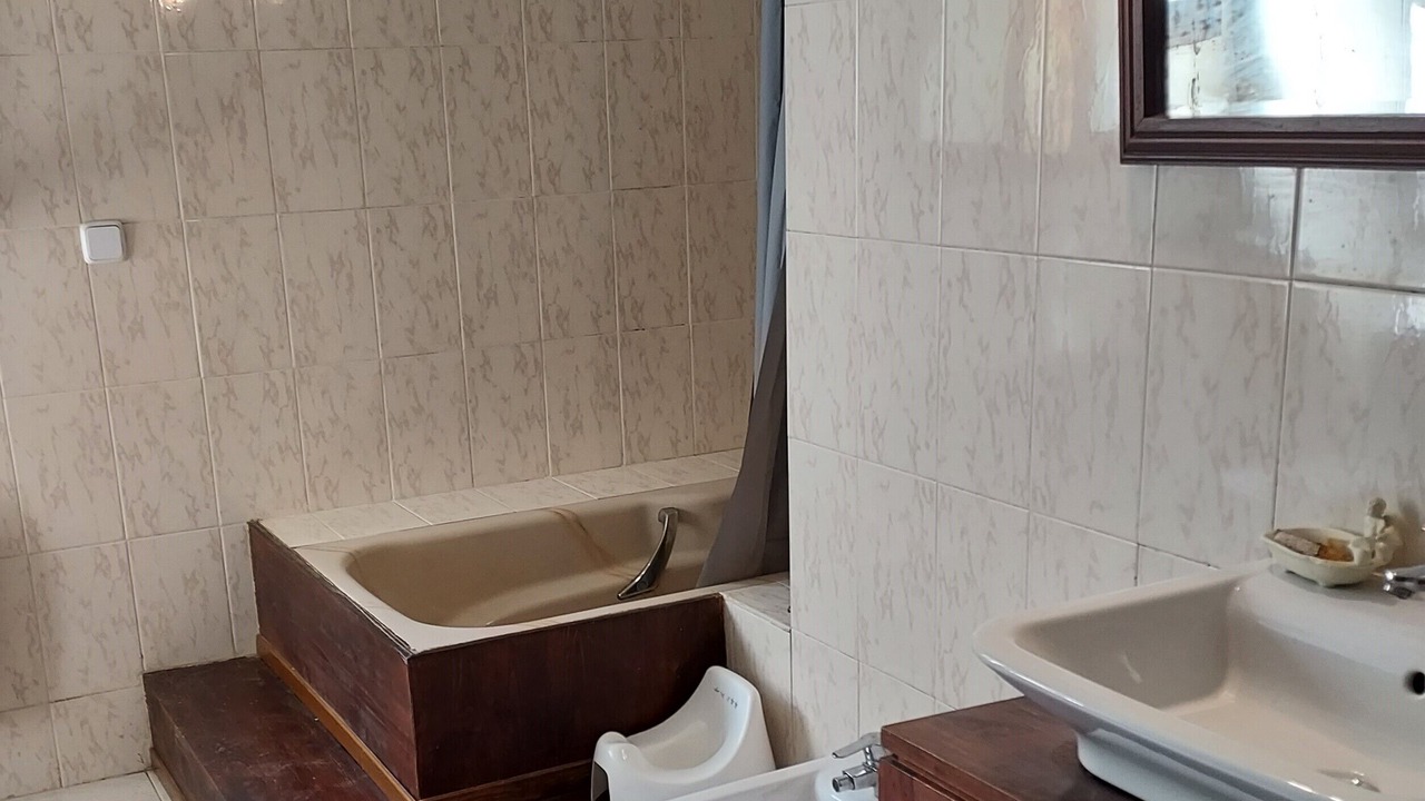 Photo of Bathroom in Estavar