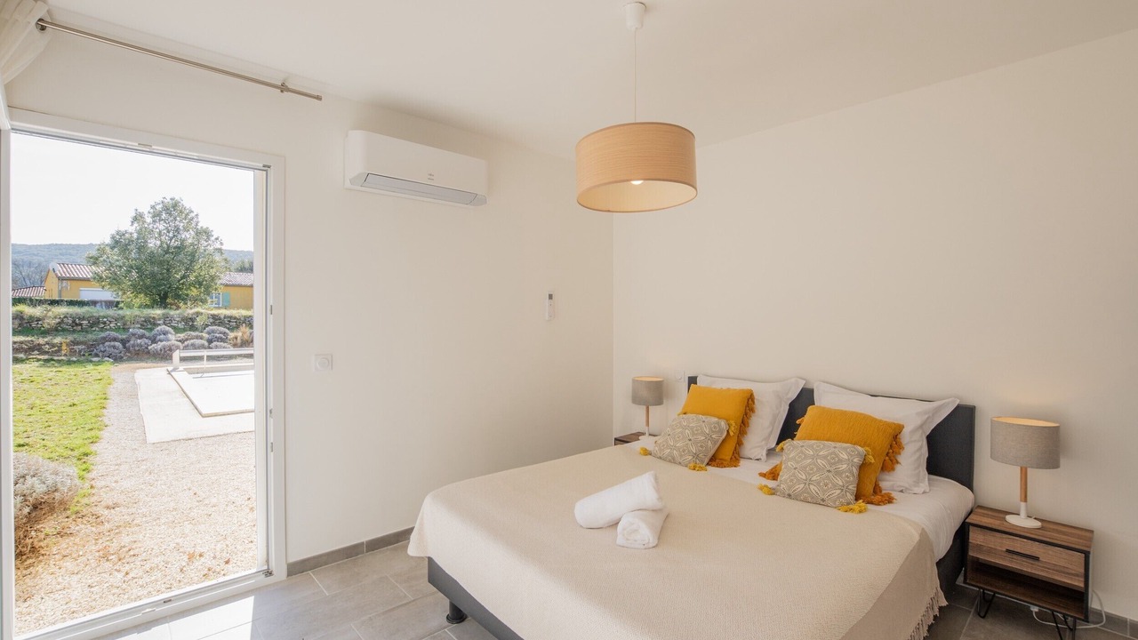 Photo of Bedroom in Salavas