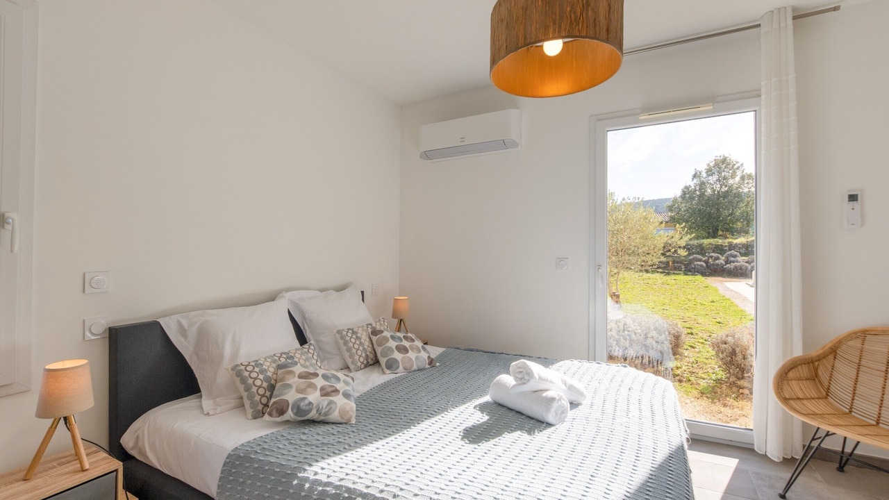 Photo of Bedroom in Salavas