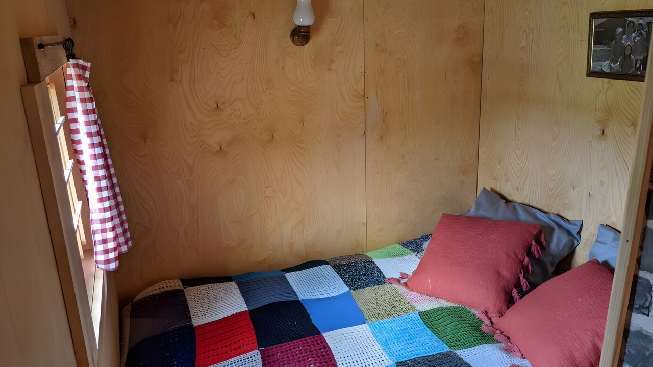 Photo of Bedroom in Lafarre