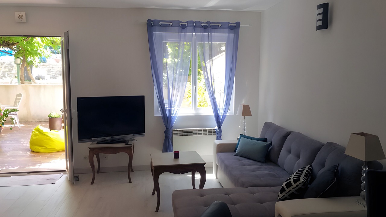 Photo of Livingroom in Saint-Paul-Trois-Chateaux