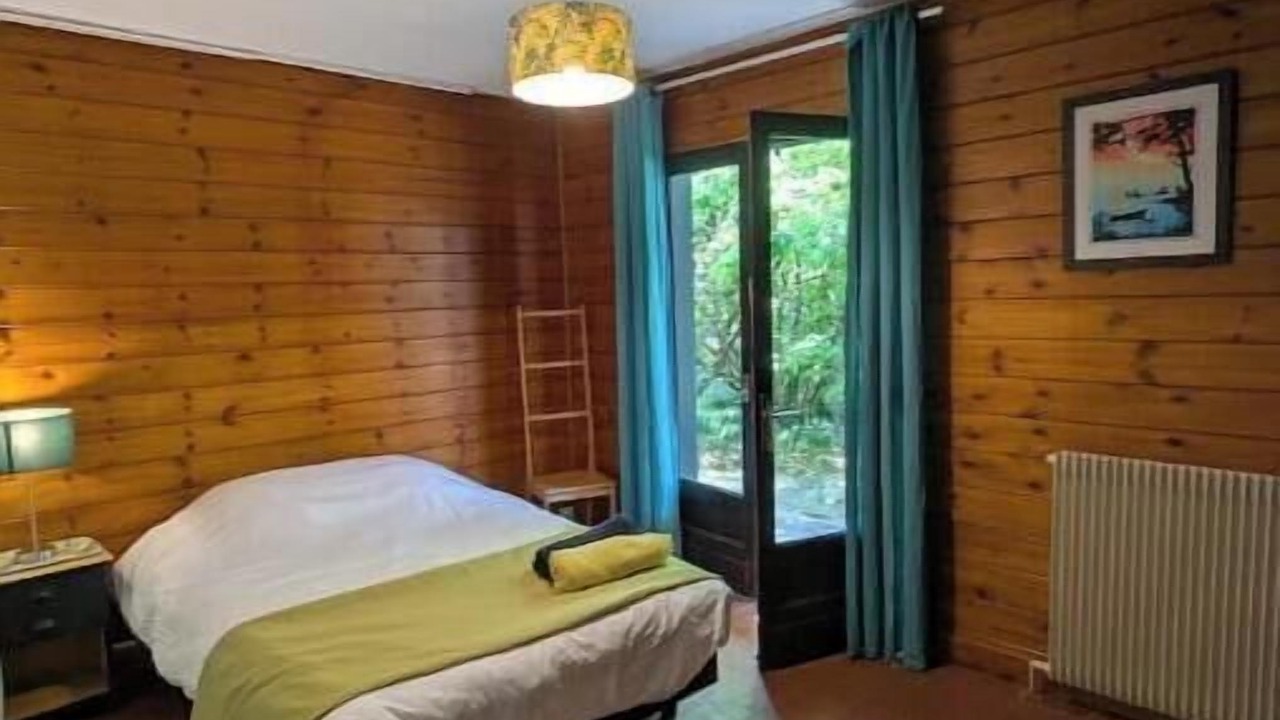 Photo of Bedroom in Prignac-et-Marcamps