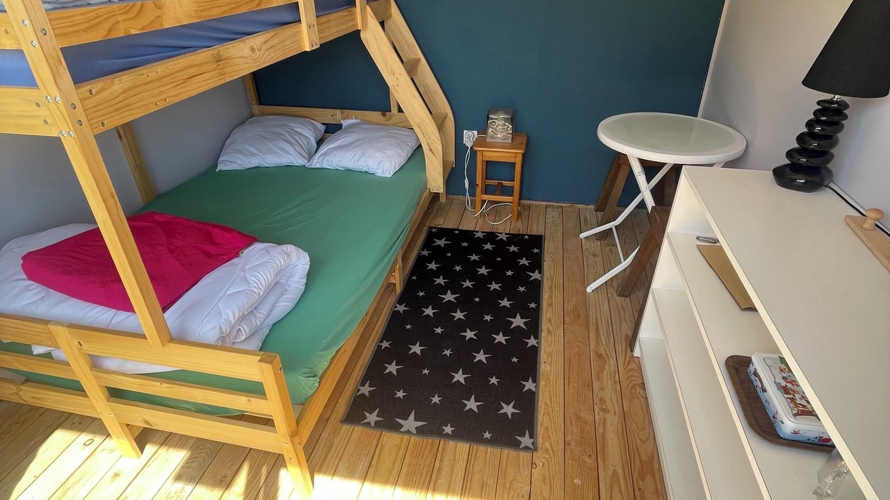Photo of Bedroom in Mialet