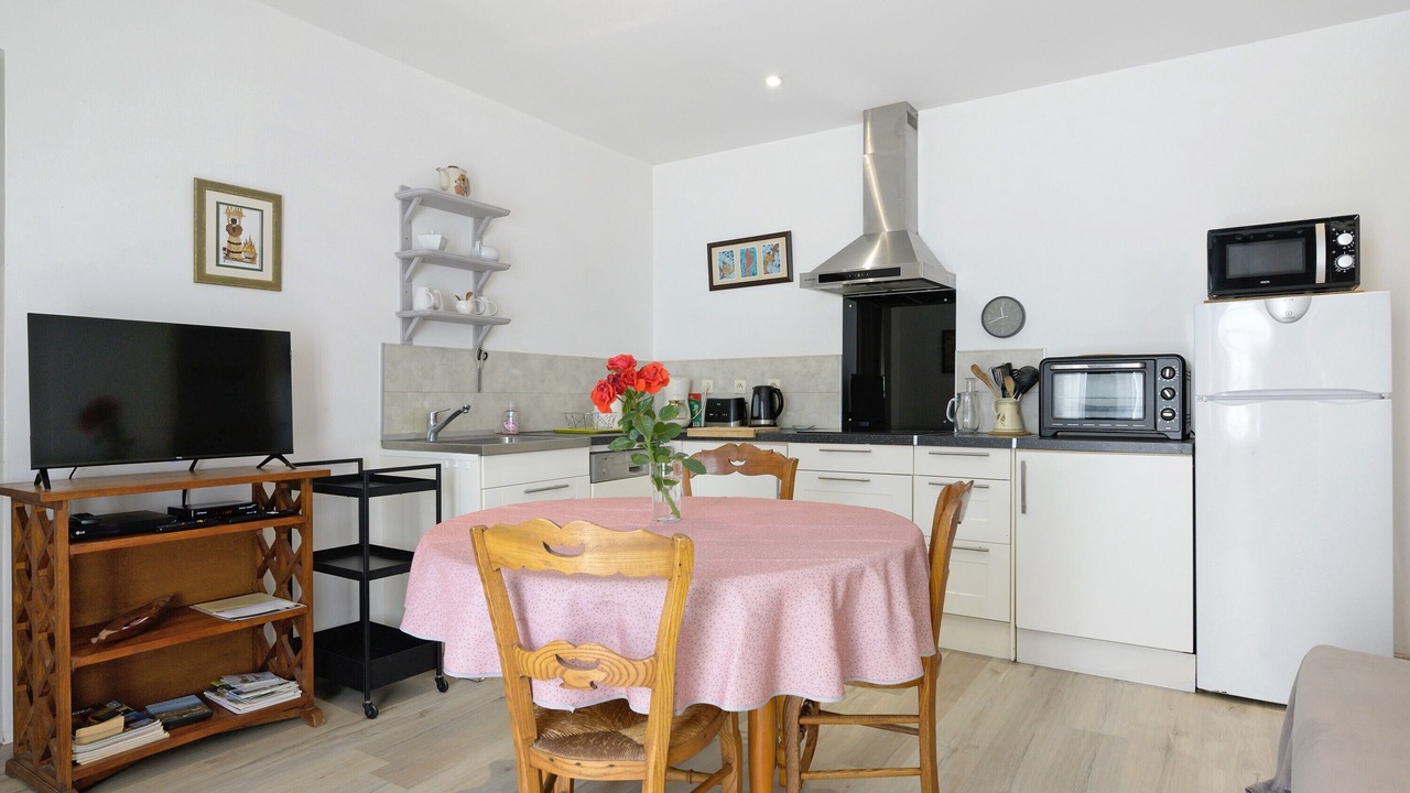 Photo of Kitchen in Regades
