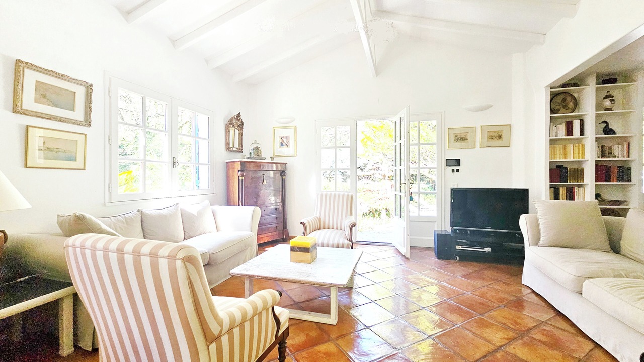 Photo of Livingroom in Montferrat