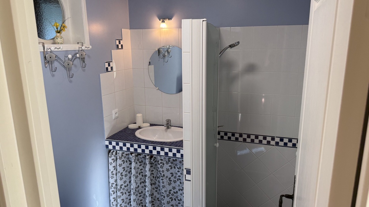 Photo of Bathroom in Issendolus