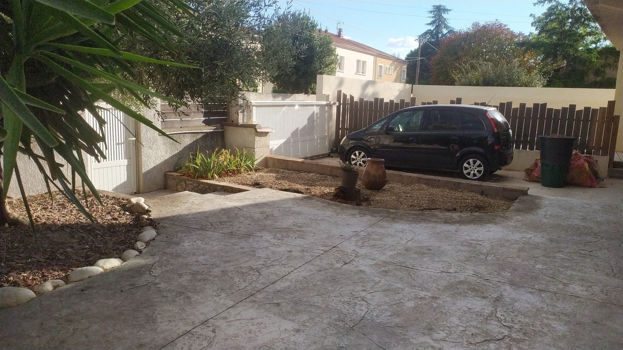 Photo of Outdoor in Meze