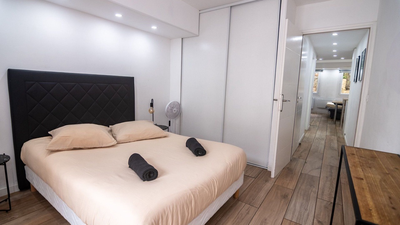 Photo of Bedroom in Saint-Roch