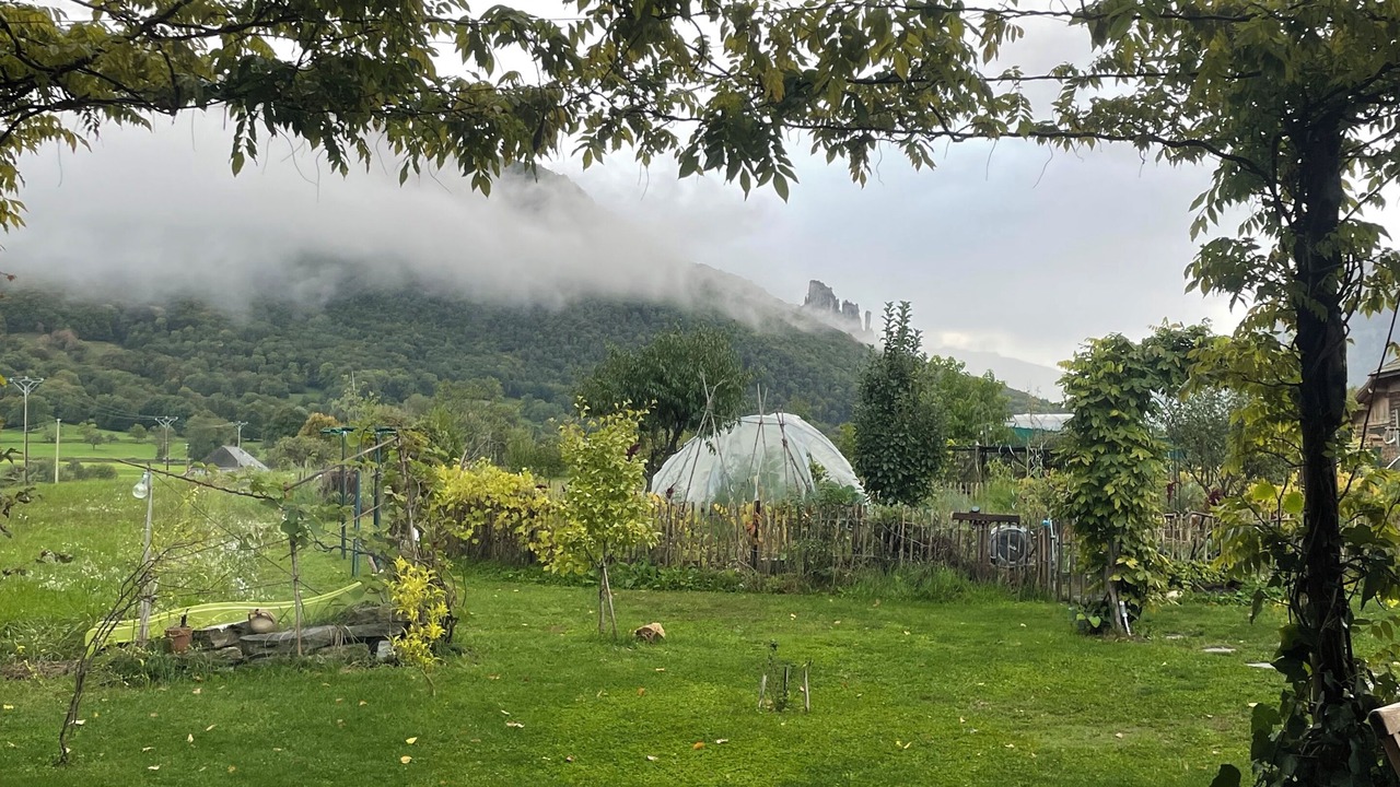 Photo of Outdoor in Gruffy