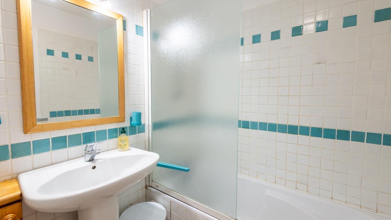 Photo of Bathroom in Saint-Bauzile