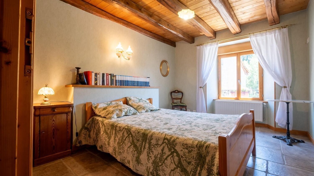 Photo of Bedroom in Saint-Denis-en-Margeride