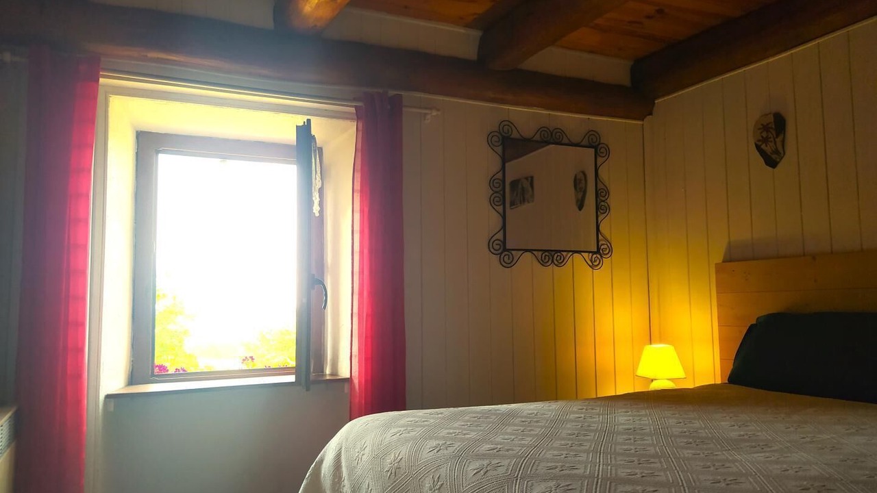 Photo of Bedroom in Lajo