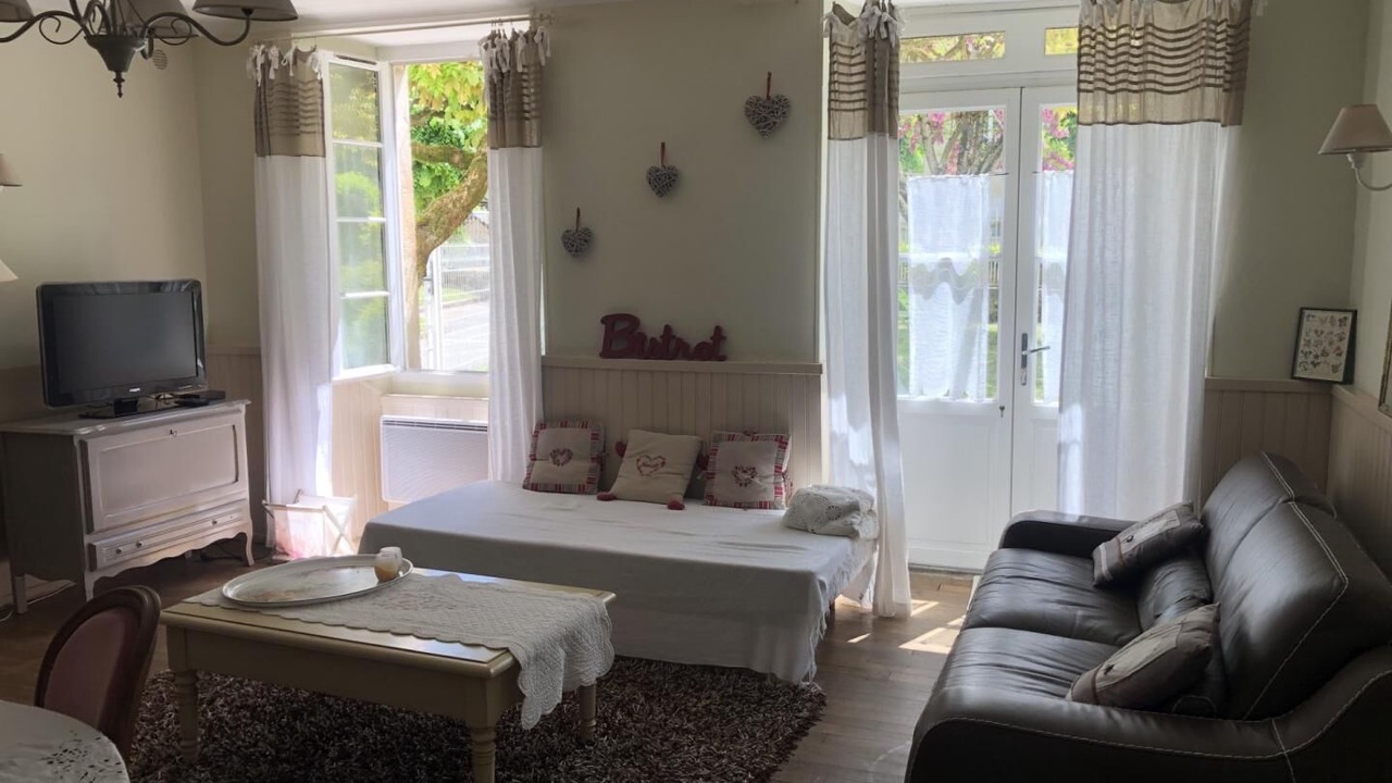 Photo of Bedroom in La Canourgue